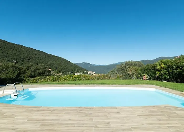 Vakantiehuis Au Coeur De L'arriere Pays Rez De Chausse De Domaine A Presa *