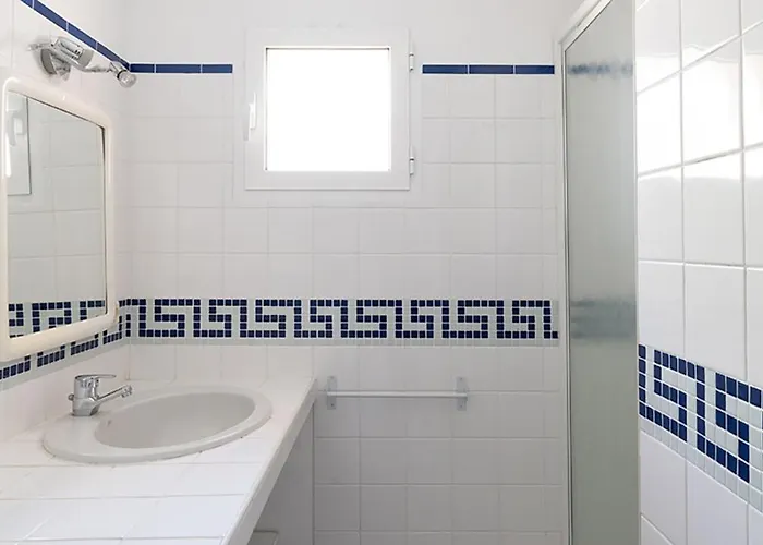 Au Coeur De L'arriere Pays Rez De Chausse De Domaine A Presa