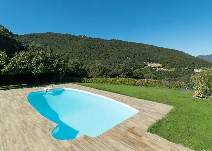 Au Coeur De L'arriere Pays Rez De Chausse De Domaine A Presa *