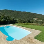 Au Coeur De L'arriere Pays Rez De Chausse De Domaine A Presa *