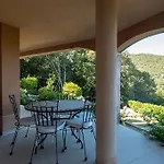 Au Coeur De L'arriere Pays Rez De Chausse De Domaine A Presa * Sartène