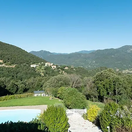 Au Coeur De L'arriere Pays Rez De Chausse De Domaine A Presa *