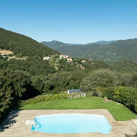 Au Coeur De L'arriere Pays Rez De Chausse De Domaine A Presa Sartène