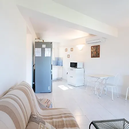 Tatil Evi Au Coeur De L'arriere Pays Rez De Chausse De Domaine A Presa *