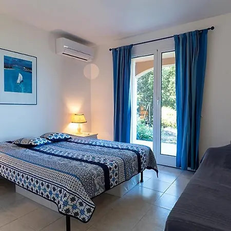 Ferienhaus Au Coeur De L'arriere Pays Rez De Chausse De Domaine A Presa Sartène