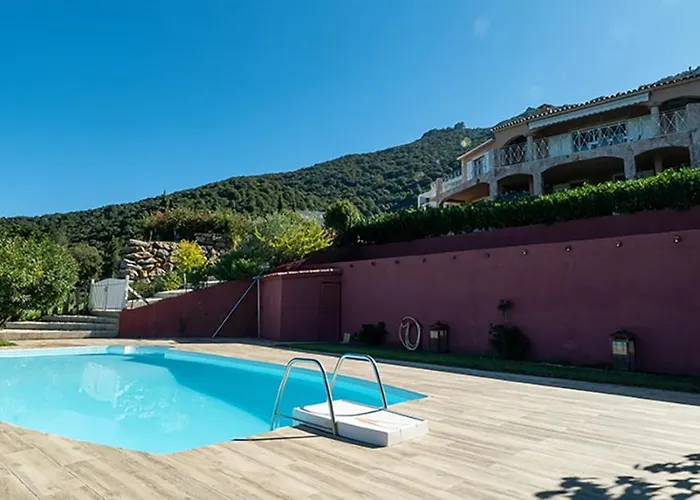 Au Coeur De L'arriere Pays Rez De Chausse De Domaine A Presa * Sartène