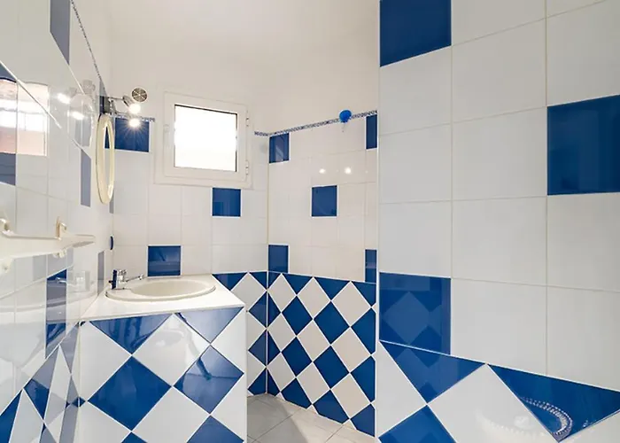 Au Coeur De L'arriere Pays Rez De Chausse De Domaine A Presa Ferienhaus