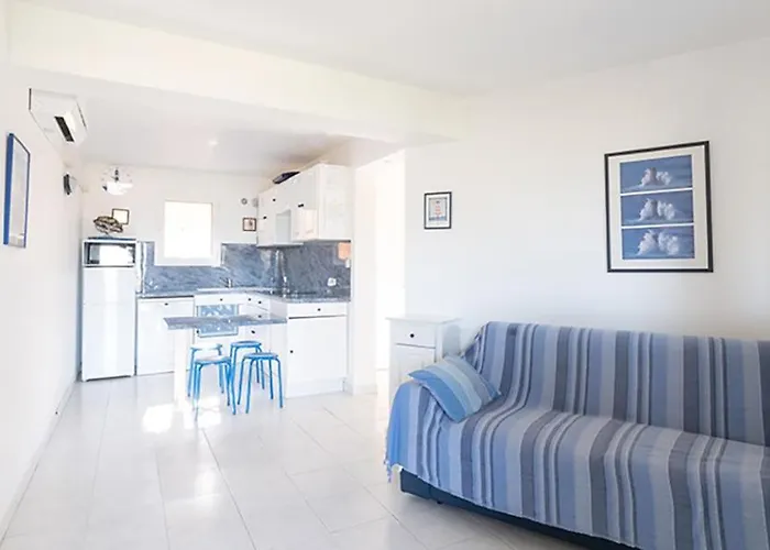 Au Coeur De L'arriere Pays Rez De Chausse De Domaine A Presa *